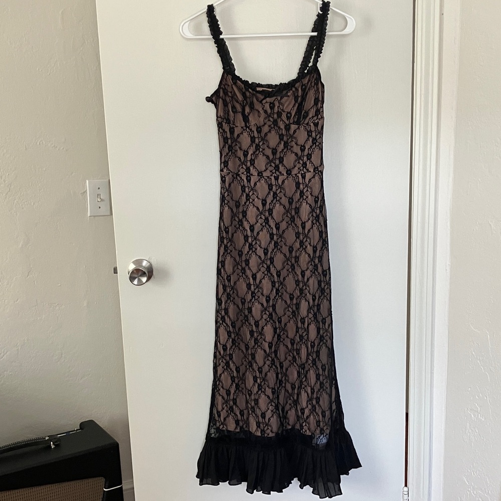 Elegant Black Lace Dress